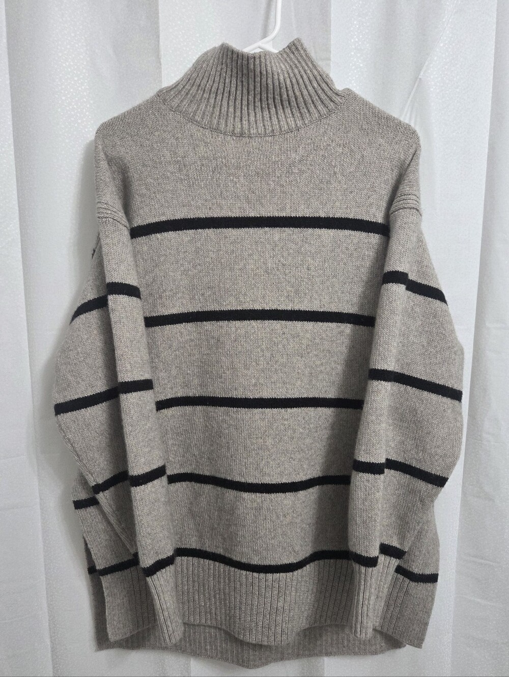H&M Oversized Beige Turtleneck Sweater with Black Stripes Size Medium Like New